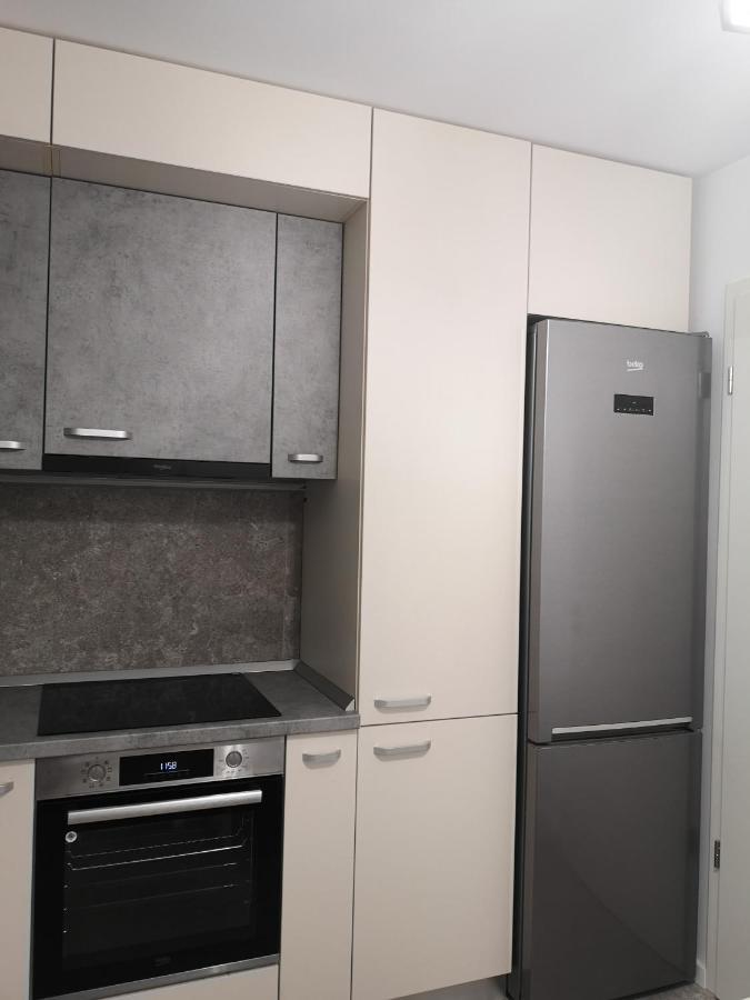 Grey House Residence Brasov Bagian luar foto